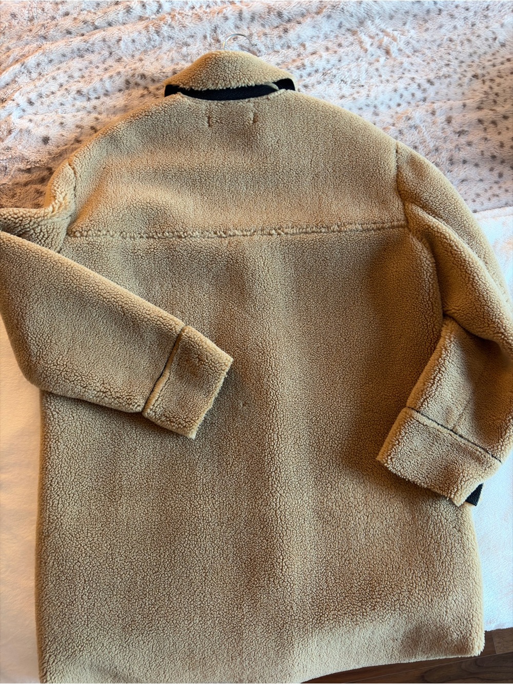 Zara Sherpa Jacket in Brown - Picture 4 of 5